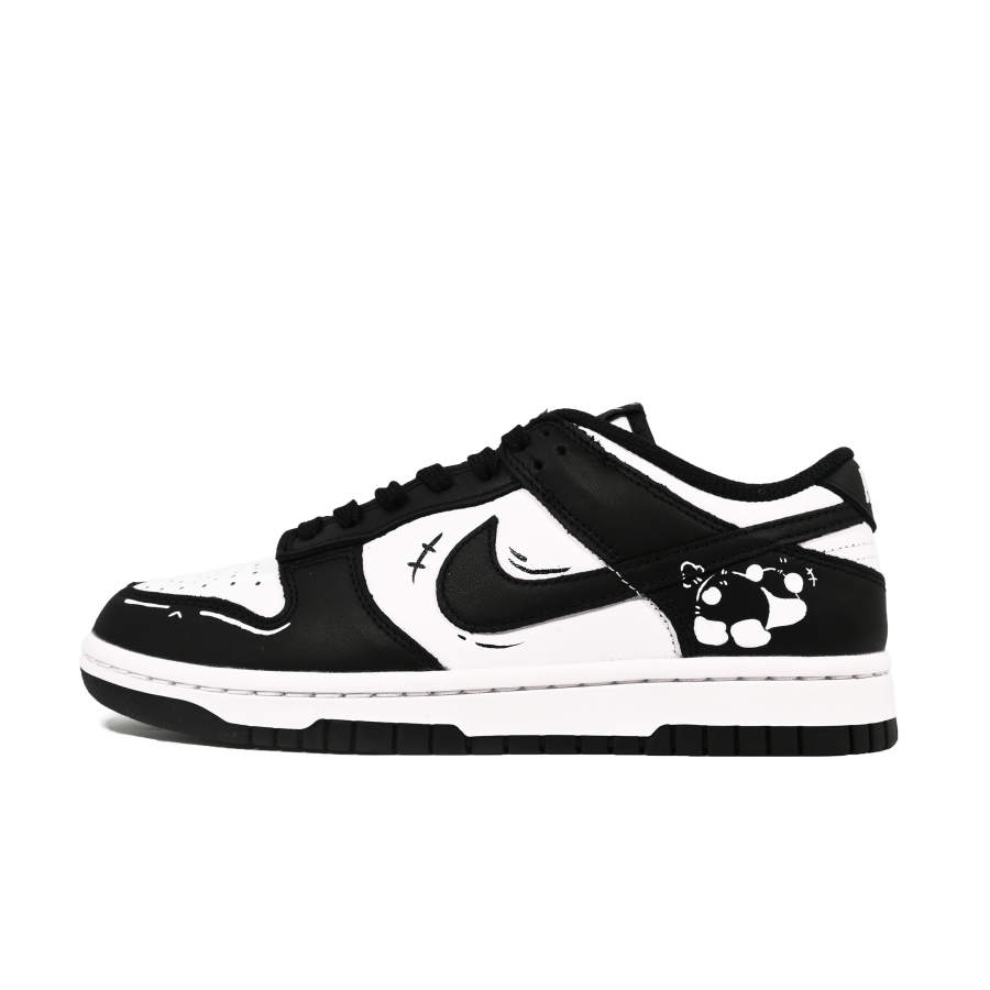 Nike Nike Dunk Abrasion Resistant Low top Skateboard Shoes Women's Black White