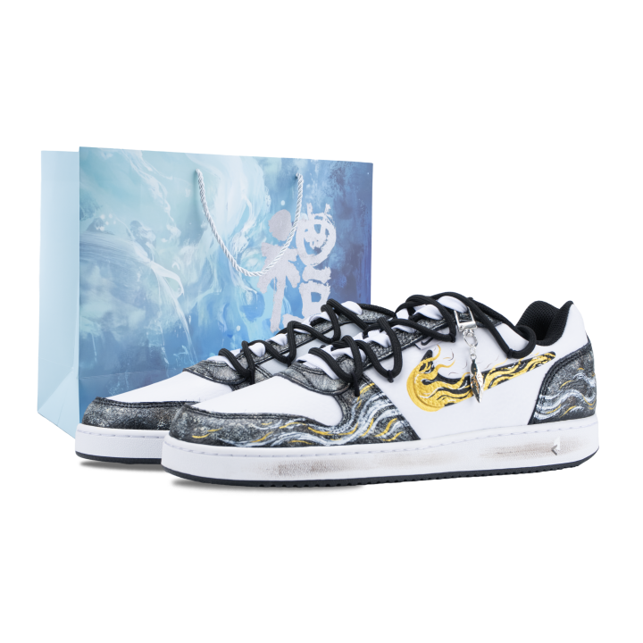 Nike Nike EBERNON Gilded Low top Skateboard Shoes Men's Black White Gold