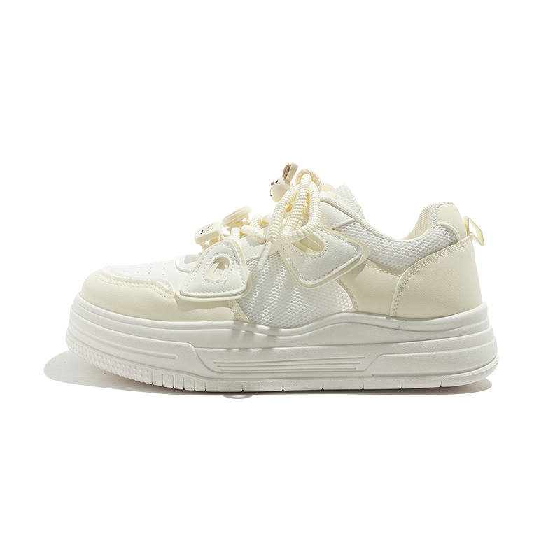 MEAKKEA Coverage Abrasion Resistant, Breathable Low top Skateboard Shoes Women's