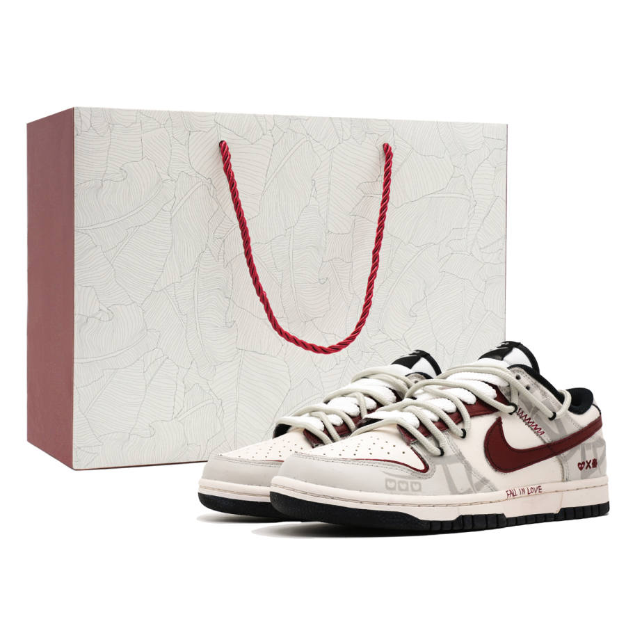 Nike Nike Dunk Love IT Coverage Cushioning Abrasion Resistant Low top Skateboard Shoes Unisex White Brown