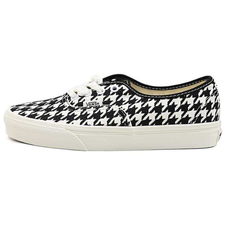 Vans Authentic Abrasion Resistant Low top Skateboard Shoes Unisex Black White