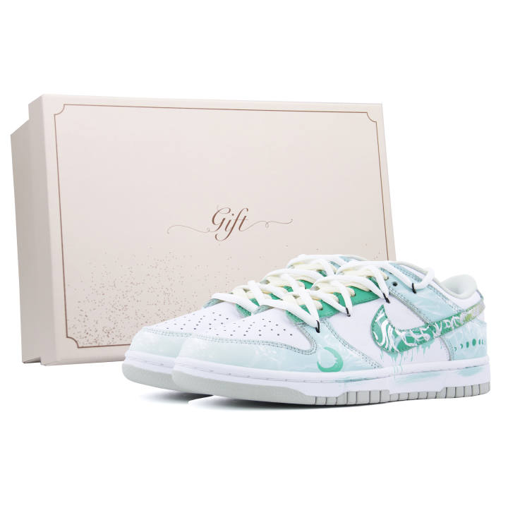 Nike Nike Dunk Box, Shimmering Laurel Moon Silver Lightweight Height Increasing Low top Skateboard Shoes Unisex