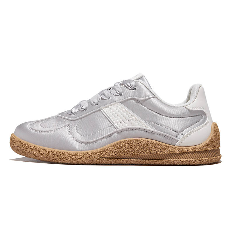 FEIYUE Slip-Resistant Cushioning Low-top Skateboard Shoes Women's Silver Beige