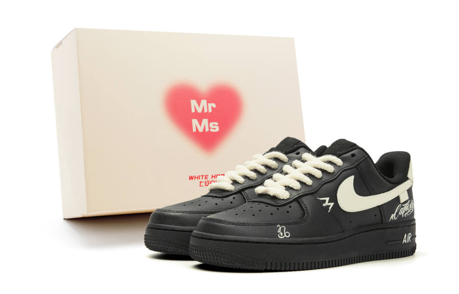 Nike Nike Air Force 1 Slip Resistant Abrasion Resistant Low top Skateboard Shoes Unisex Beige Black