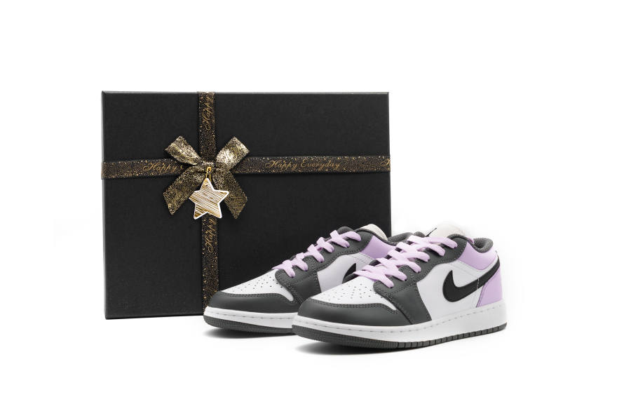 Jordan Jordan Air Jordan 1 Leather Slip Resistant Cushioning Abrasion Resistant Low top Skateboard Shoes Unisex Gray Purple