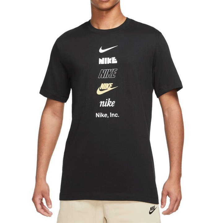 Nike Nike T Shirts Men's Black Crew Neck Moderate Straight Fit