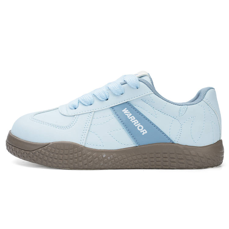 WARRIOR Synthetic Leather Abrasion Resistant Low top Skateboard Shoes Women's