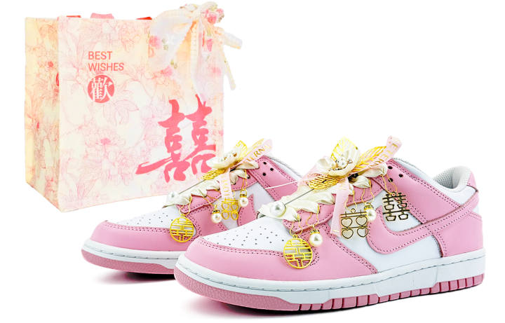 Nike Nike Dunk GS Suixin, Wedding Shoes Coverage Cushioning Abrasion Resistant Low top Skateboard Shoes Women's Pink White
