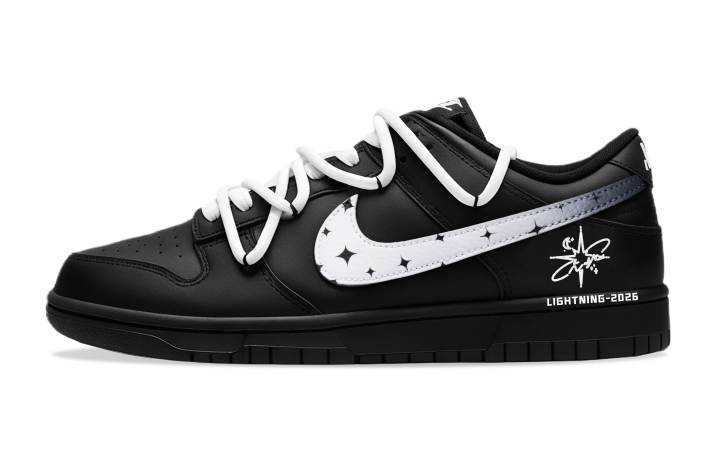 Nike Nike Dunk Night Messenger Abrasion Resistant Low top Skateboard Shoes Men's Black White