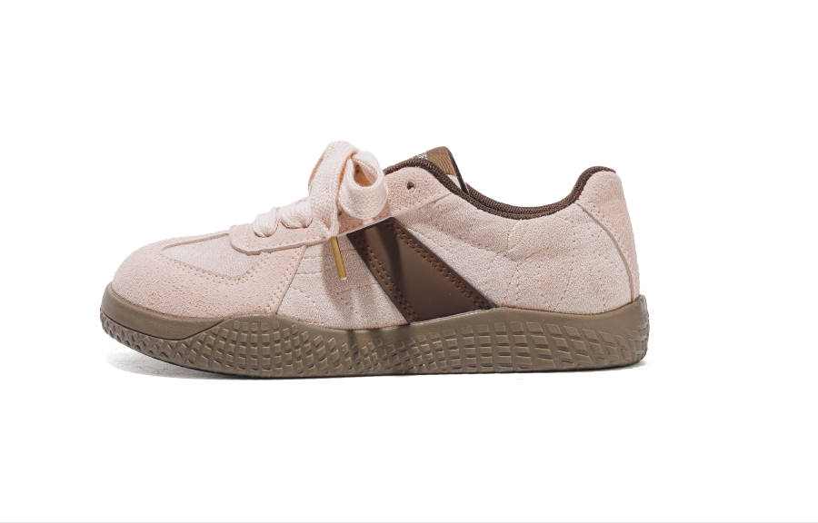 FUERSEN Abrasion Resistant, Lightweight, And Breathable Low top Skateboard Shoes Women's