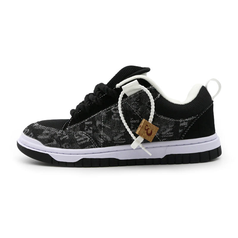 YIGUANG Slip Resistant And Breathable Support Low top Skateboard Shoes Unisex Black