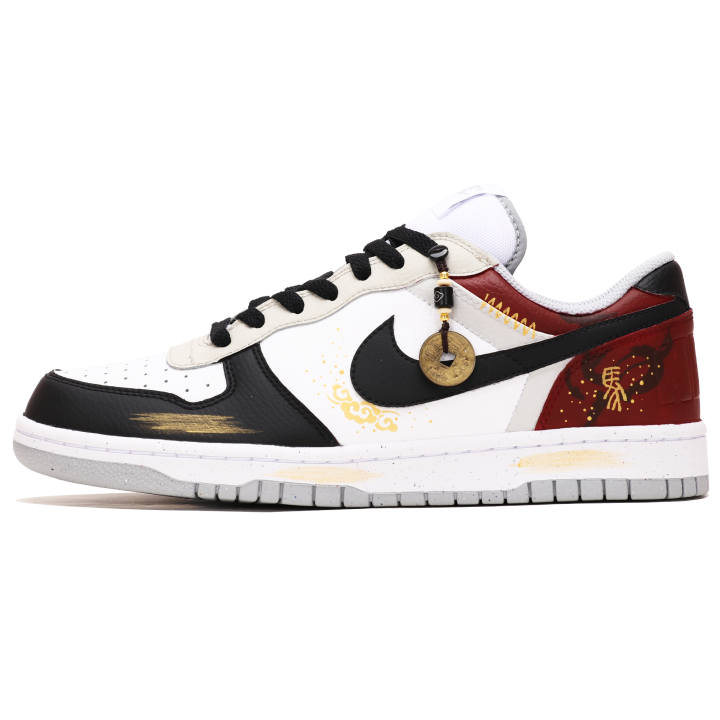 Nike Nike Big Abrasion Resistant Breathable Low top Skateboard Shoes Men's Black Red