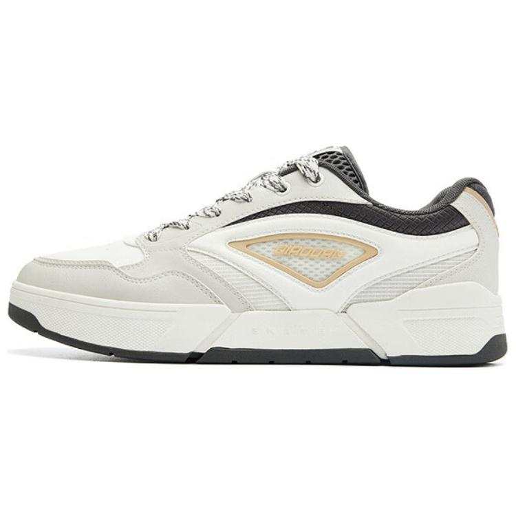 QIAODAN Synthetic Leather Non slip Lightweight Low top Skateboard Shoes Men's White Gray Beige