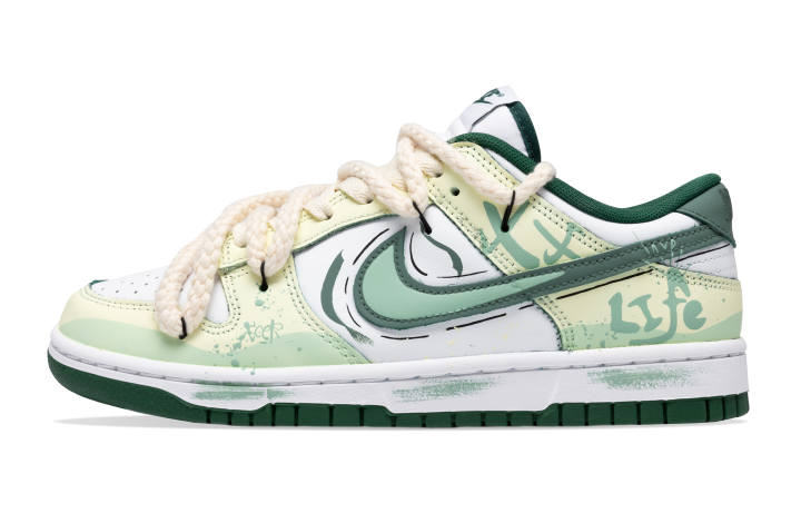 Nike Nike Dunk Slip Resistant, Abrasion Resistant, Lightweight Slip Resistant, Abrasion Resistant, Lightweight Low top