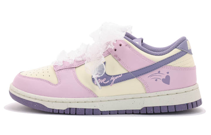 Nike Nike Dunk Coverage Low top Skateboard Shoes Women's Pink Purple