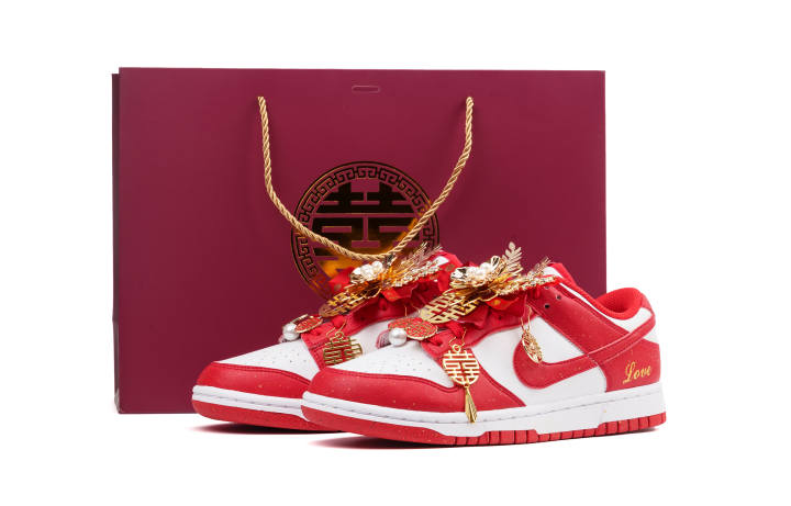 Nike Nike Dunk Cushioning Abrasion Resistant Low top Skateboard Shoes Women's Red