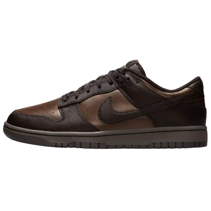 Nike Nike Dunk Abrasion Resistant Abrasion Resistant Low top Skateboard Shoes Unisex Brown Black
