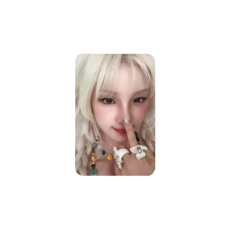 CUBE ENTERTAINMENT GI DLE Kpopnara Ver.A Song Yuqi Photocards 1 Pc