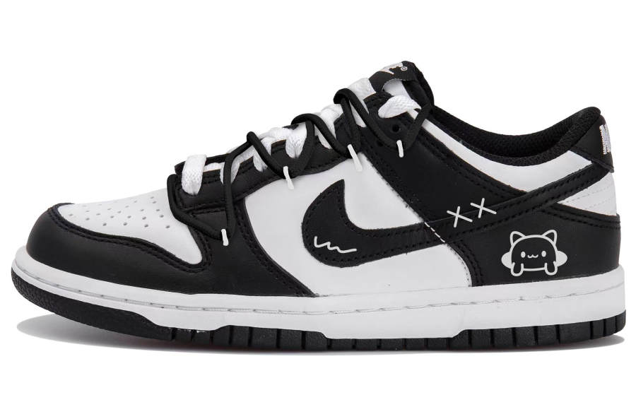 Nike Nike Dunk Slip Resistant Abrasion Resistant Low top Skateboard Shoes GS Black White