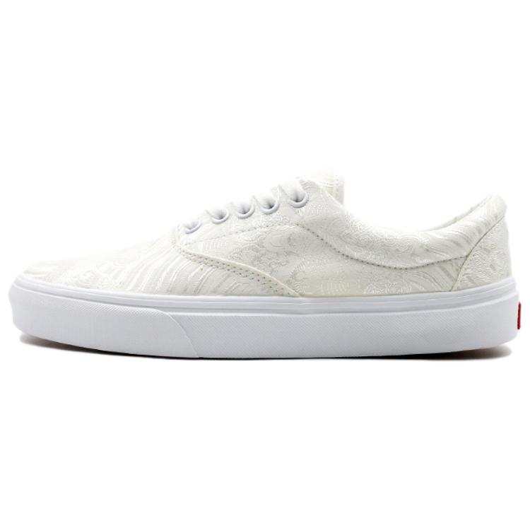 YIGUANG Slip Resistant, Lightweight, And Breathable Low top Skateboard Shoes Unisex White