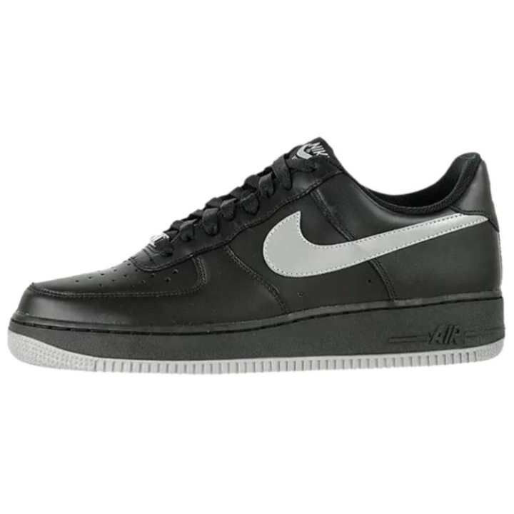 Nike Nike Air Force 1 Low top Skateboard Shoes Men's Black