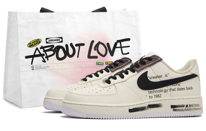 Nike Nike Air Force 1 Letters Low top Skateboard Shoes Women's Beige White Black