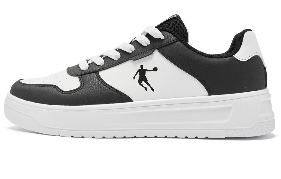 QIAODAN Shiro Dragon Breathable Low top Skateboard Shoes Men's White Black