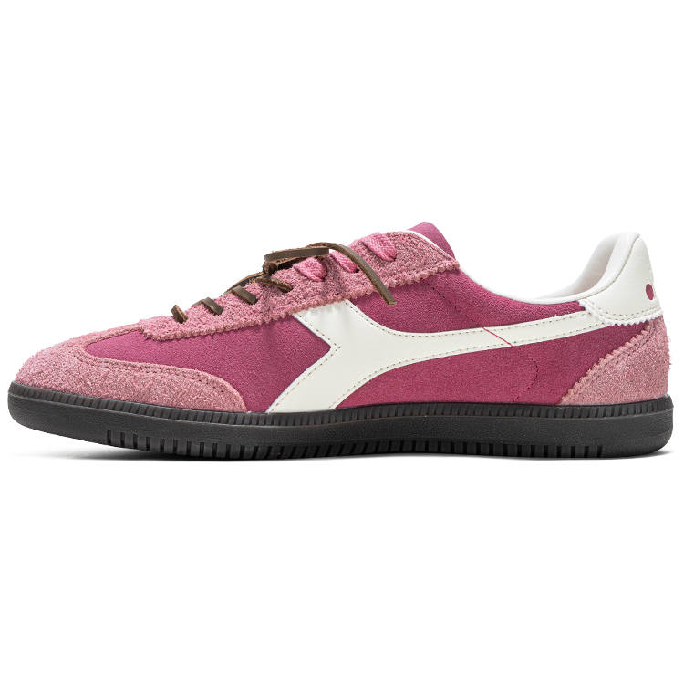 Diadora Abrasion Resistant Low top Skateboard Shoes Unisex Pink White