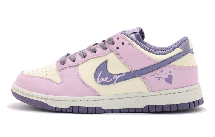 Nike Nike Dunk Coverage Low top Skateboard Shoes Women's Pink Purple