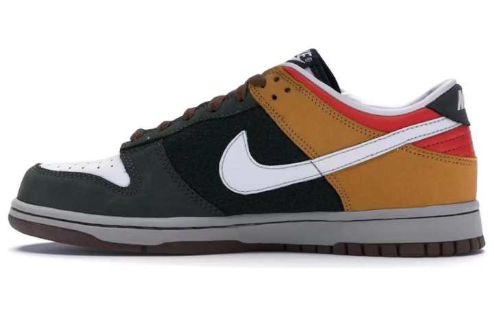 Nike Nike Dunk Low Fern/White Chutney Women's