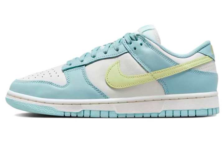 Nike Nike Dunk Low 'Ocean Bliss' Women's