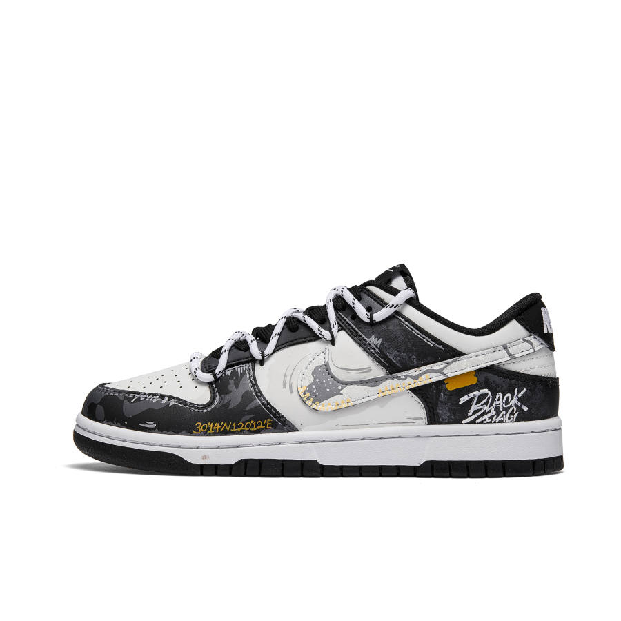Nike Nike Dunk Black Flag Leather Abrasion Resistant, Lightweight, Balanced Low top Skateboard Shoes Men's White Black