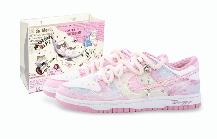 Nike Nike Dunk Sparkling Galaxy Abrasion Resistant Abrasion Resistant Low top Skateboard Shoes Women's Pink