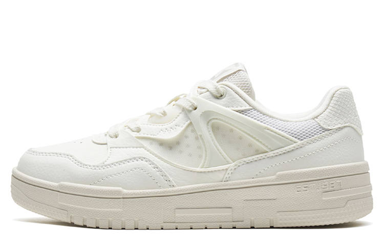 XTEP Skateboard Shoes Women's Sail White
