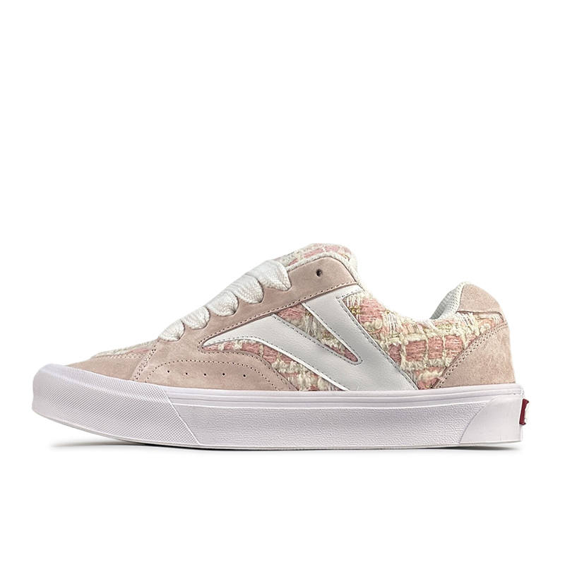 VFDF Chanel Inspired Puffy Shoes Abrasion Resistant Slip Resistant Abrasion Resistant Slip Resistant Low top