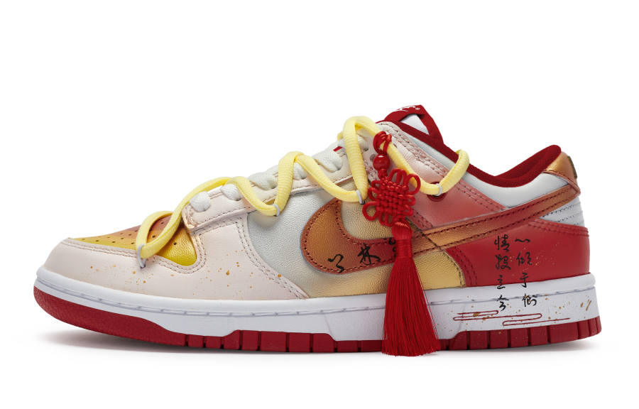 Nike Nike Dunk Slip Resistant Low top Skateboard Shoes Women's Gold Red