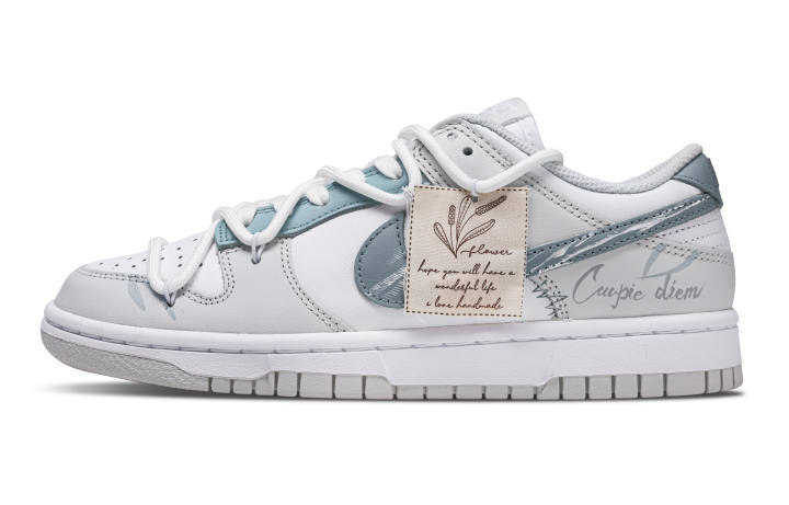 Nike Nike Dunk Breeze Holiday Slip Resistant Lightweight Non slip Lightweight Low top Skateboard Shoes Unisex White Gray