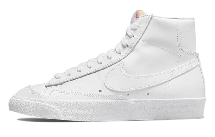 Nike Nike Blazer 77 Vintage Mid Triple White Women's
