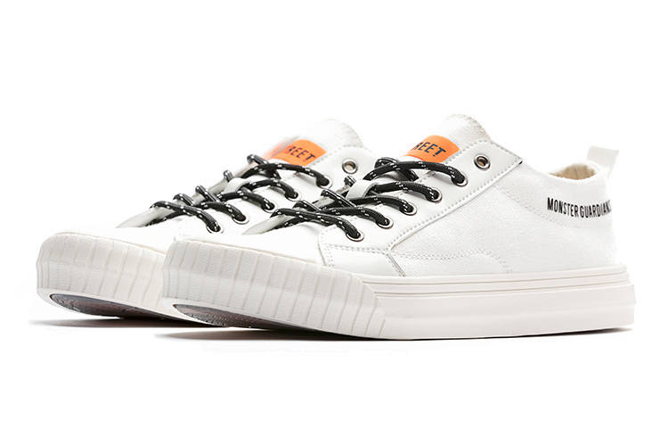 Monster Guardians Skateboard Shoes Men's Low Top White/Black/Orange