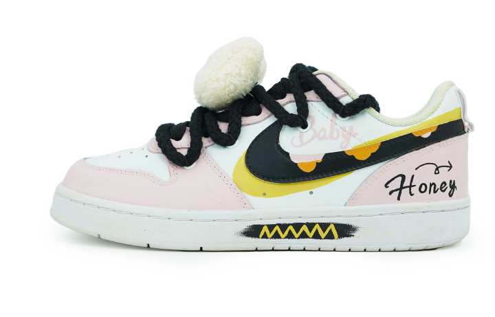 Nike Nike Court Borough Low 2 Coverage Thermal Cushioning Abrasion Resistant Low top Skateboard Shoes Women's Pink White