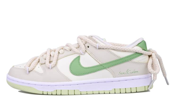 Nike Nike Dunk Slip Resistant Low top Skateboard Shoes Women's White Green