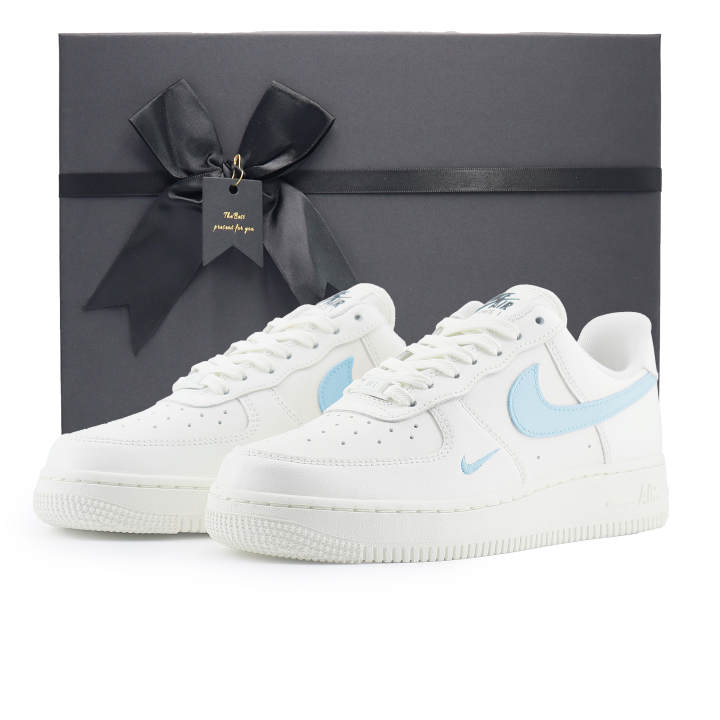 Nike Nike Air Force 1 Leather Low top Skateboard Shoes Women's White Blue