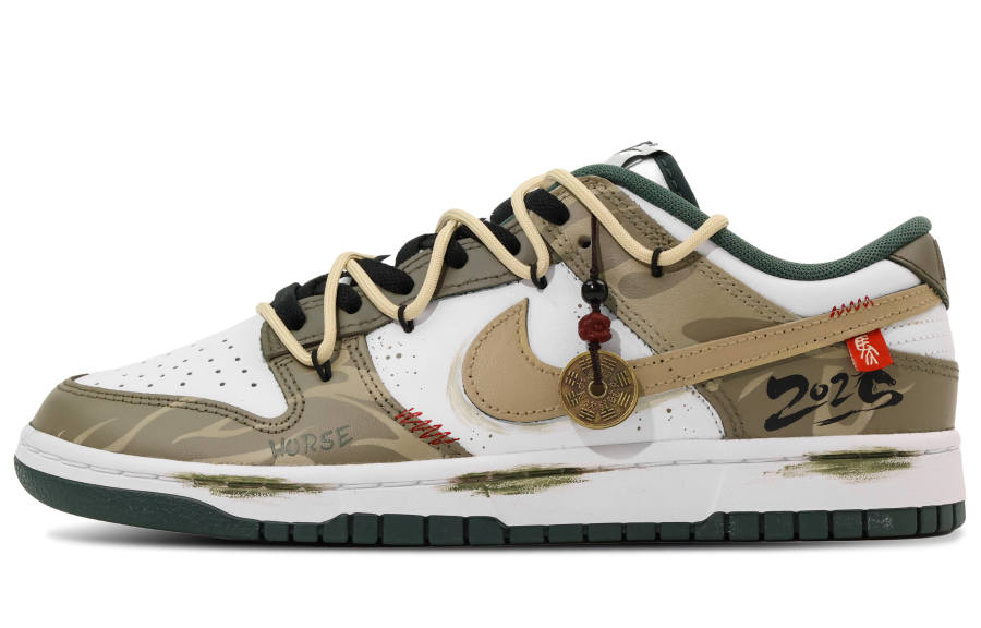 Nike Nike Dunk Horse Leaping Into The New Era Abrasion Resistant Low top Skateboard Shoes Unisex White Green