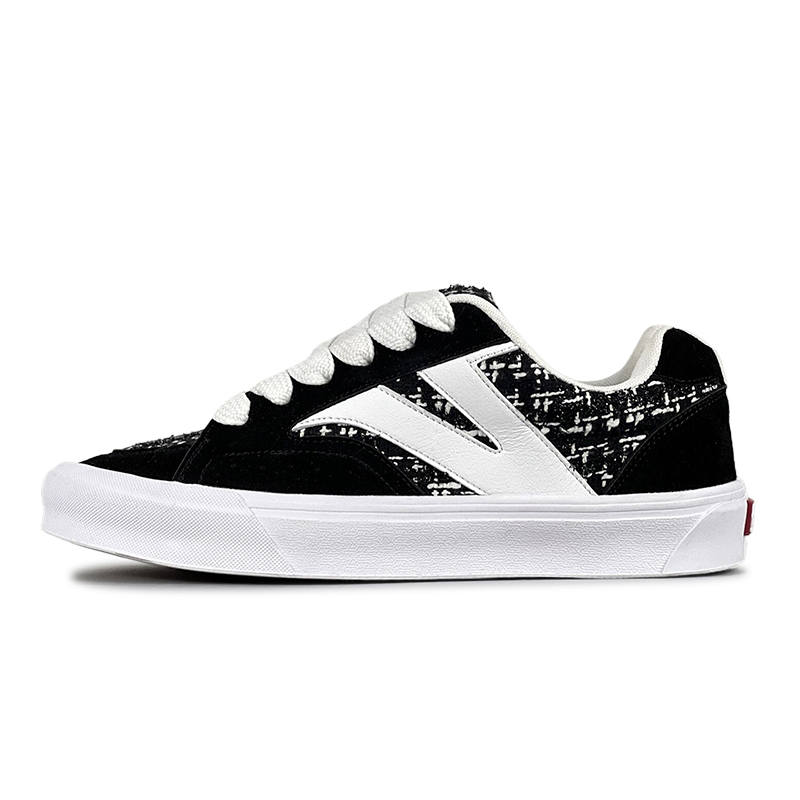 VFDF VFDF Chanel inspired Low top Skateboard Shoes Unisex Black