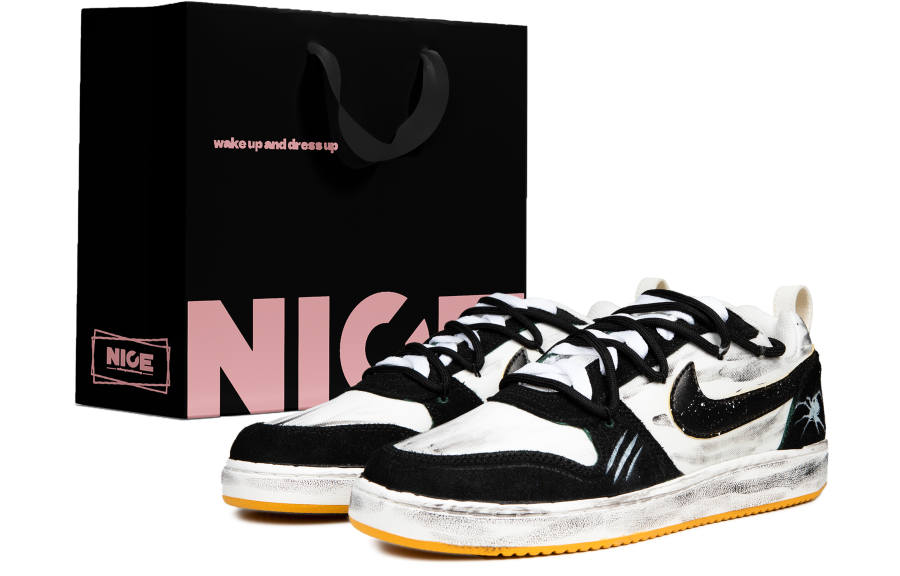 Nike Nike Court Borough Cushioning, Wear Resistant Low top Skateboard Shoes Men's Black White