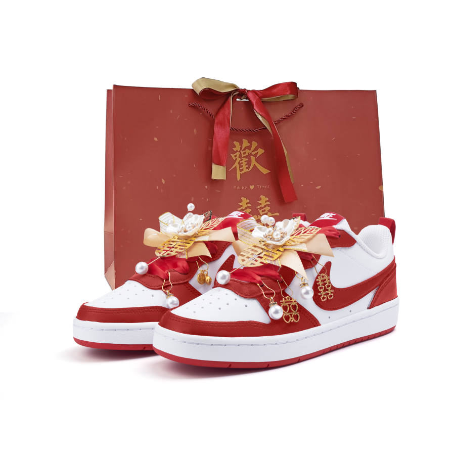 Nike Nike Court Borough Cushioning, Wear Resistant Low top Skateboard Shoes Women's Red