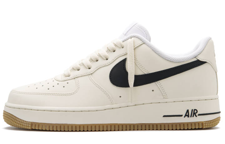 Nike Nike Air Force 1 Astronaut Low top Skateboard Shoes Men's Ecru