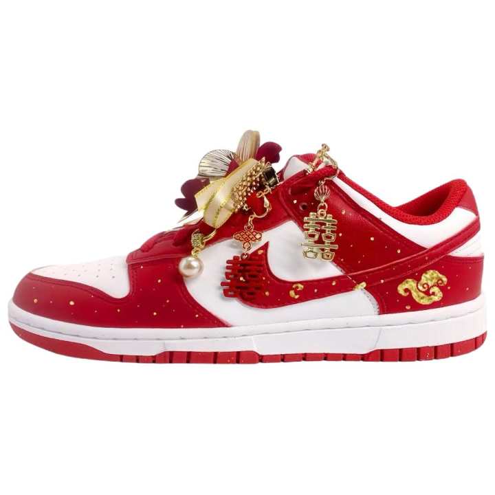 Nike Nike Dunk Wedding Shoes Wear resistant And Lightweight Low top Skateboard Shoes Unisex