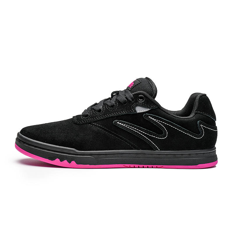 GOLUCK Ant Collection Slip Resistant Slip Resistant Low top Skateboard Shoes Unisex Black Pink