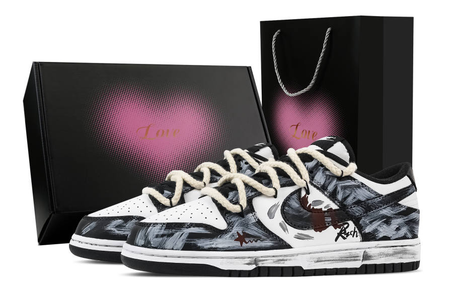 Nike Nike Dunk Spirit Rich Zone, Heart Box Abrasion Resistant Low top Skateboard Shoes Unisex Black White